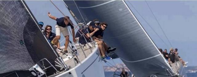 Rolex劳力士 游艇名仕型 自动机械机芯 防水日期显示 男表 瑞表 40Mm 蓝色表盘 精钢精钢950铂金表壳 DDD