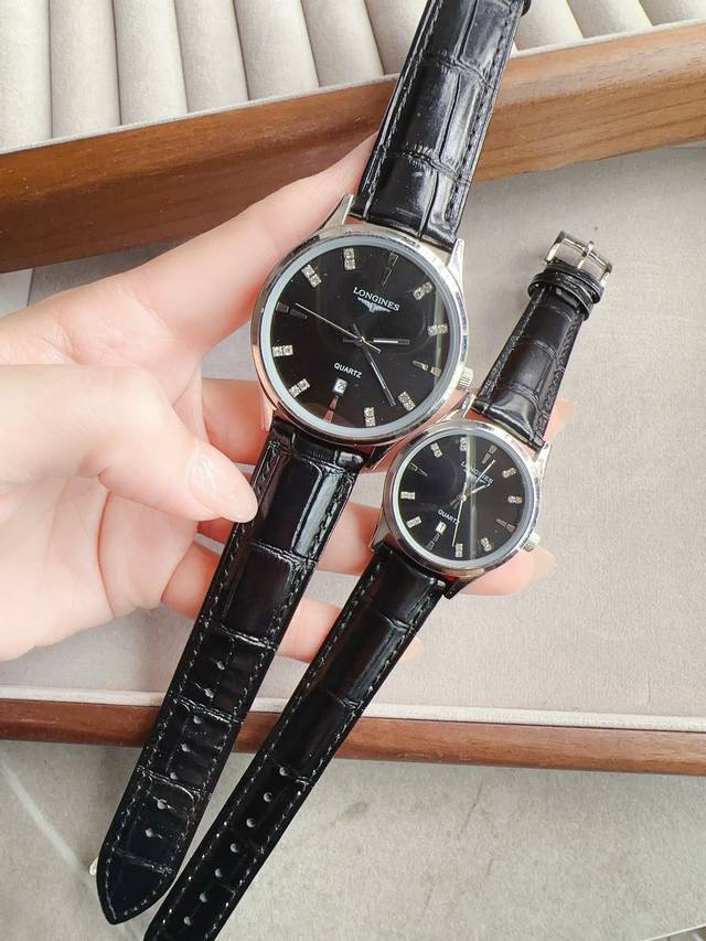 金300浪琴 情侣腕表 原装进口石英机芯 矿物质玻璃镜面 316L精钢表壳 直径男40Mm女30Mm 厚8Mm如果今天的阳光停止了它耀眼的光芒。那么你的一个微笑 金300浪琴 情侣腕表 原装进口石英机芯 矿物质玻璃镜面 316L精钢表壳 直径男40Mm女30Mm 厚8Mm如果今天的阳光停止了它耀眼的光芒。那么你的一个微笑