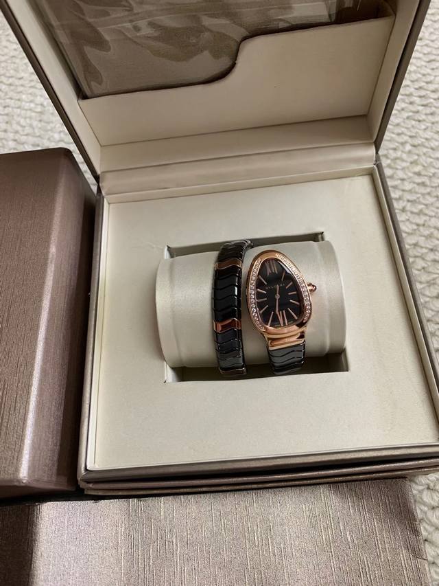 Exclusive Real Shot of Bvlgari Serpenti Spiga Ceramic Snakehead Watch DDD 35Mm