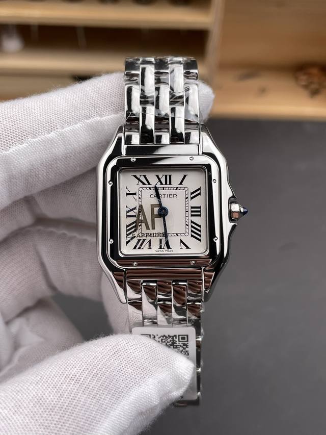 Af 卡地亚猎豹 白钢白盘中号 27X37Mm 石英款 DDD