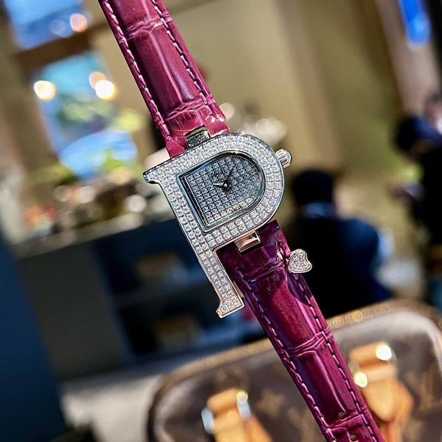 Upgraded version arrived with 60mm diamond facets. Piaget, as one of the world'