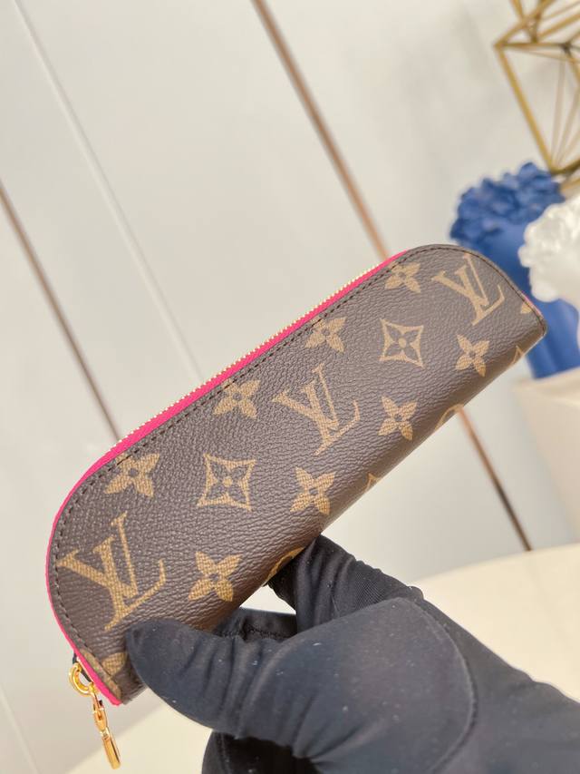 Factory Price P Top-Tier Original Gi1081 Rose Gi1194 This Charlotte pencil case Factory Price P Top-Tier Original Gi1081 Rose Gi1194 This Charlotte pencil case