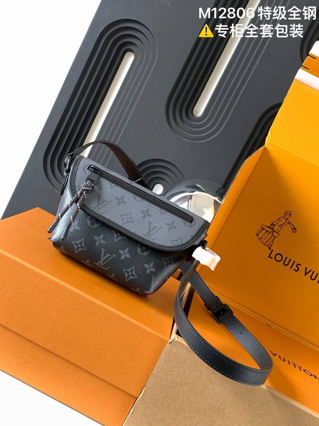 出厂全套包装163C 独家首发型号:M12806 特级加强版 皮料是正品代工厂P意大利A级菱形皮料，专柜同步变码芯片，是在于品质、全钢五金、面料、手工、油边、A