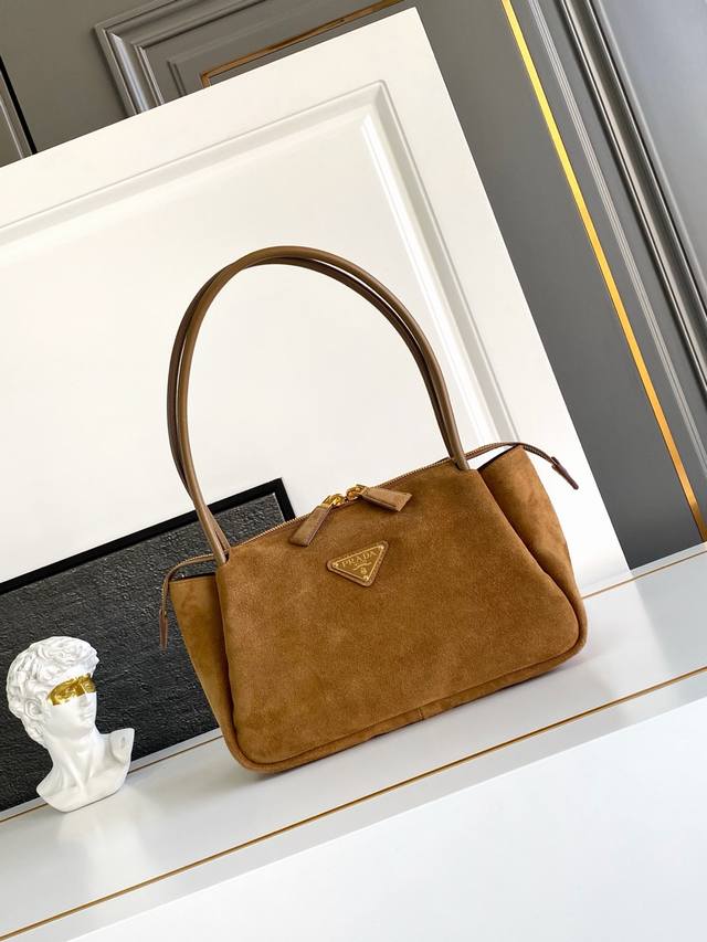New Product Launch: Soft Grain Hobo Underarm Bag - A completely redesigned Soft
