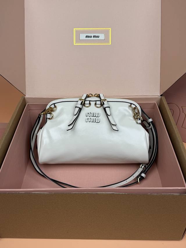 Original leather, with picture packaging DDD Premium hardware, original cowhide