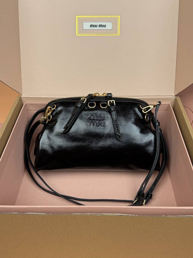 Original leather, with picture packaging DDD Premium hardware, original cowhide