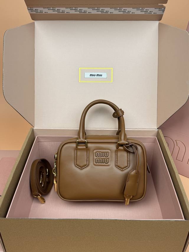 Original leather, with picture packaging DDD Premium hardware, original leather