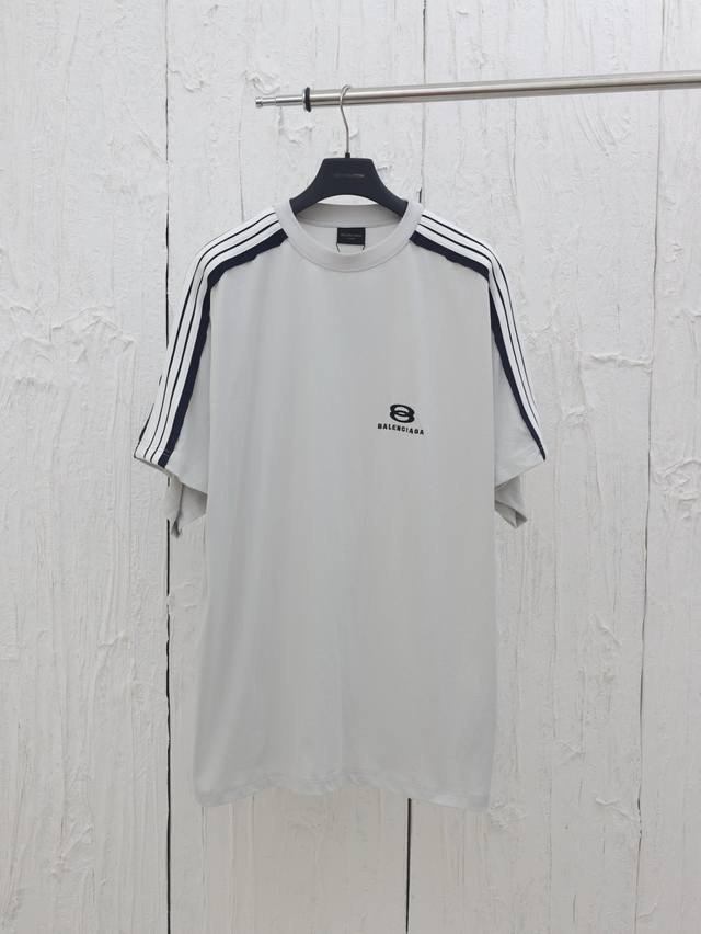 特价100 特价商品售出不退不换 Balenciaga* 巴黎25新款破坏设计刺绣Logo双环宽松短袖 清仓库存：1-2 2-11 3-5 4-7