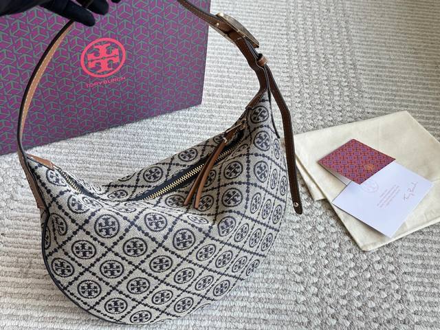 配盒子 Size：30 22Cm Tb T Monogram 新品 颜色高级，精致秀气！ 真的超舒服！ 气质满分！