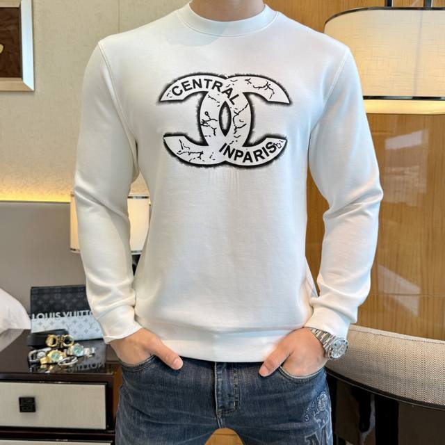 Chanel 2025 Autumn/Winter Hot Item: Top-Quality Fashion Pullover Sweatshirt, a c