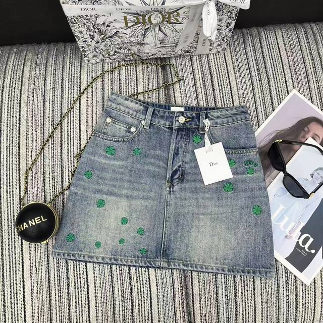 Highly recommends the 2026 Early Spring Collection Dio* New Embroidered Floral D
