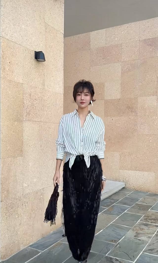 Set Heavyweight linen shirt and sequined tassel skirt set, old-money style set!