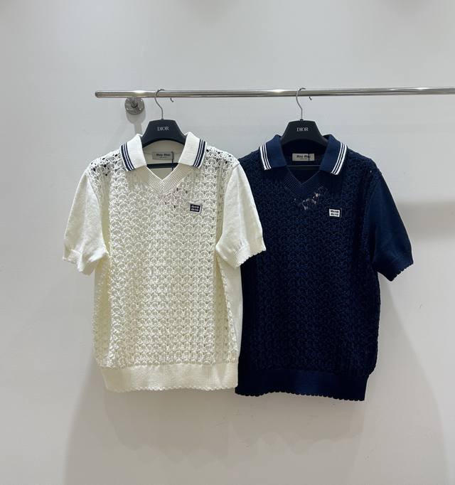 New Spring Arrival! This knitted short-sleeved top is super eye-catching, adorne