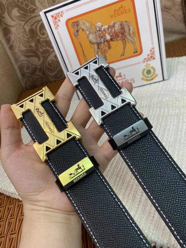 品名：爱马仕.HermèS C原单 材质：原单牛皮腰带 百分百头层牛皮腰带保证真皮，24K纯钢扣，专柜原单品质、做工精细，时尚大牌，送人自用首选 包装： 请认准