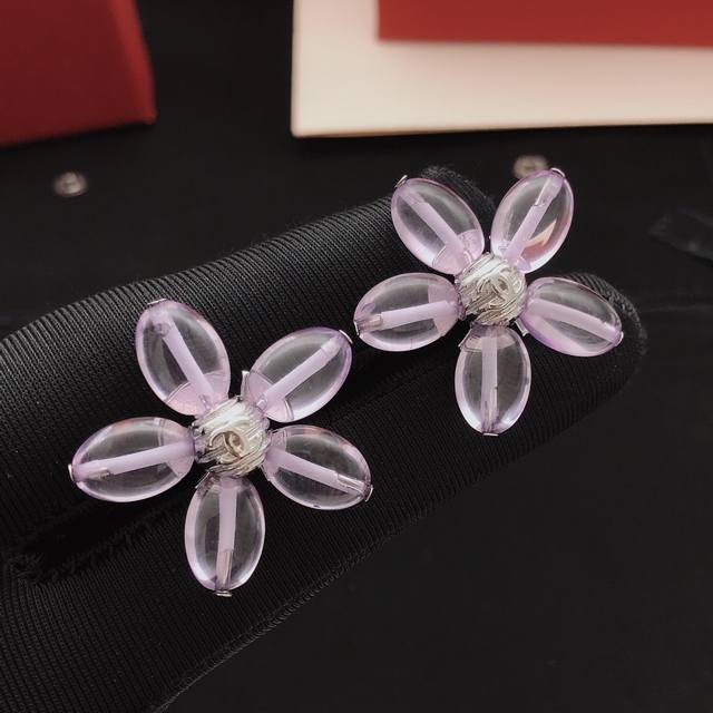2568161FFF, Item No. Xed0917, Ch*Nel's latest silver-purple flower earrings, ide