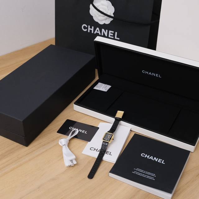Chanel Black Gold Sugar Cube Ladies Quartz Watch, born in 1987, hence also calle