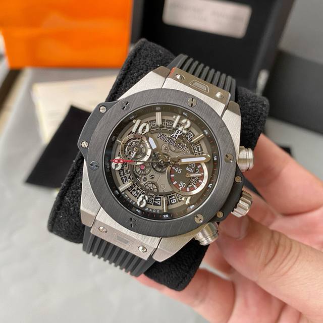 白壳 ,玫20。恒宝 Hublot精品男士腕表,劲爆镂空设计,技艺精湛,独具匠心,尊贵大气,绅士风范。采用全自动机械机芯,顶级316精钢表壳,天然橡胶表带,矿物 白壳 ,玫20。恒宝 Hublot精品男士腕表,劲爆镂空设计,技艺精湛,独具匠心,尊贵大气,绅士风范。采用全自动机械机芯,顶级316精钢表壳,天然橡胶表带,矿物