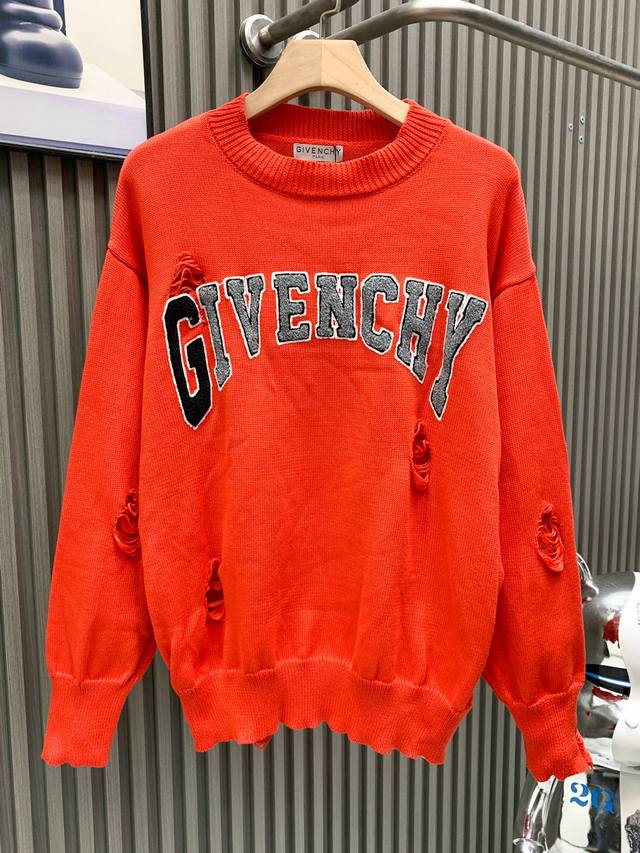 Givenchy New Year Collection 25S Towel Embroidered Logo Crew Neck Sweater A clas