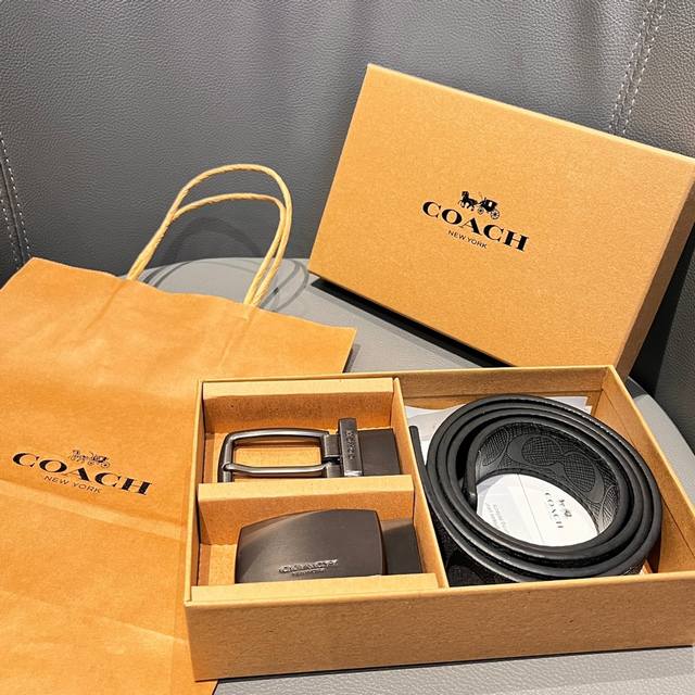一盒1条皮带2个扣头，Coach蔻驰男士双头皮带腰带，表达爱意的男士礼物！！！这次全民必入！！！纯美单代工出口单 现货开启福利价格ppp秒杀。Coachxx蔻齿