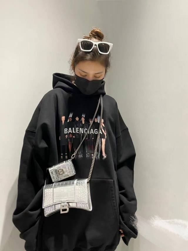 供85控价 Balenciaga 巴黎世家 Ss 人像乐队连帽卫衣 本市场No.1的质量 真正天花板品质 全部原版开发注意细节图 避免被盗图商家混发 正确450