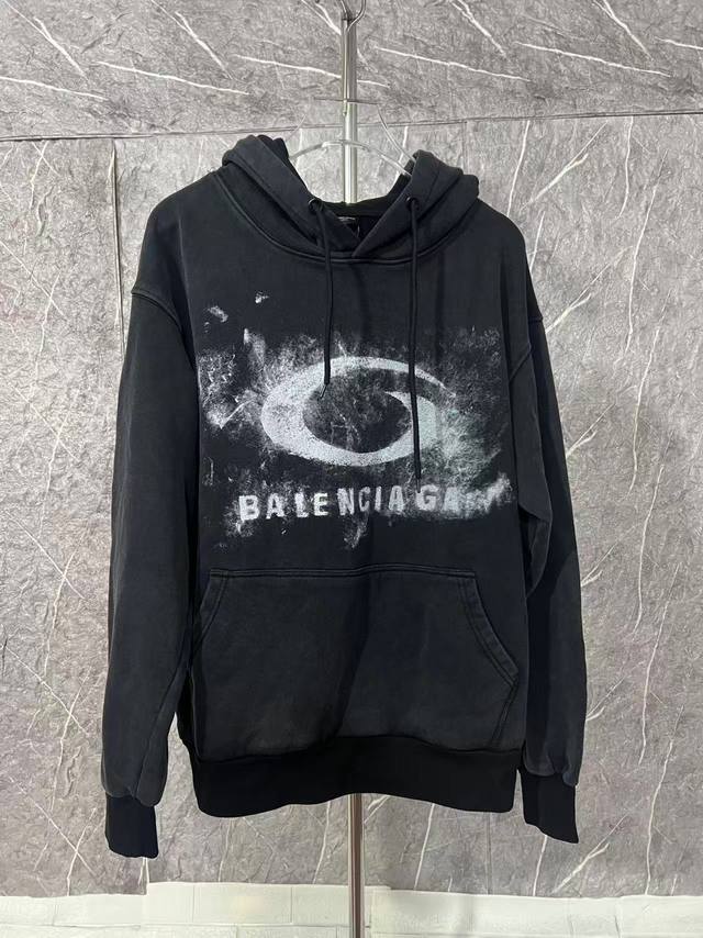 Balenciaga's new smoke ring print short-sleeved T-shirt and hooded jacket, 26Ss