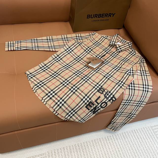Burberry巴宝莉格子下摆字母印花Logo长袖衬衫 衬衣版型采用原版调节 面料采用100%纯棉格纹原版定制面料 红外线定位裁剪 门襟 前后幅和双袖皆对位对格
