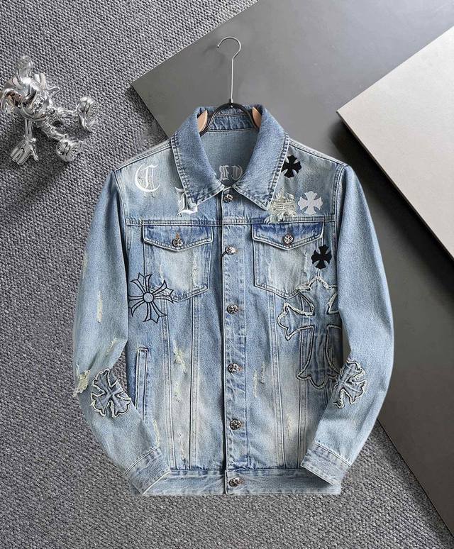 Same style as Chrome Hearts official website, complete with all three tags, earl