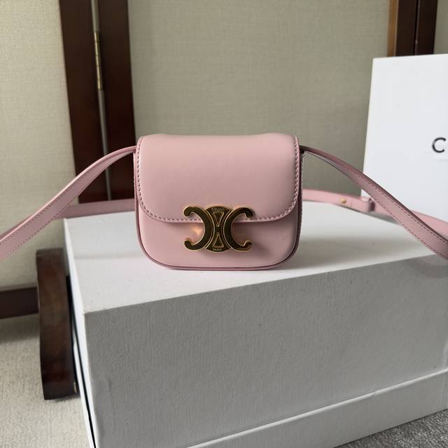 All-steel hardware Celine new Mini earphone bag. Celine has been releasing small
