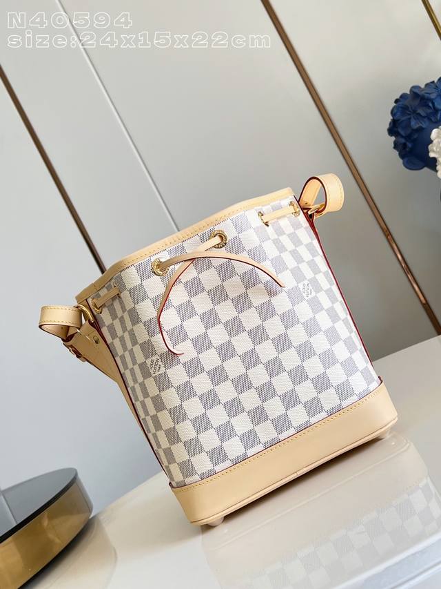 Original Leather Exclusive Real Shot N40594 This No