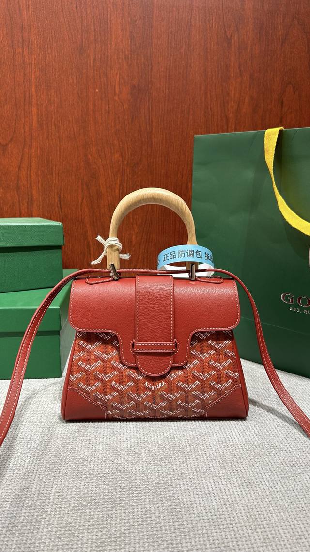 Exclusive Original Leather ~ High-Quality Replica from a Reseller ~ Goyard Mini