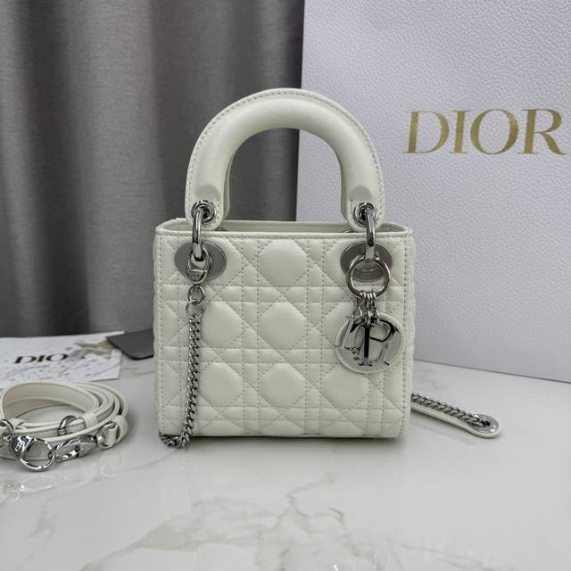 Three-Compartment White Lambskin Lady Dior Bag with Silver Buckle - Item No.: M0