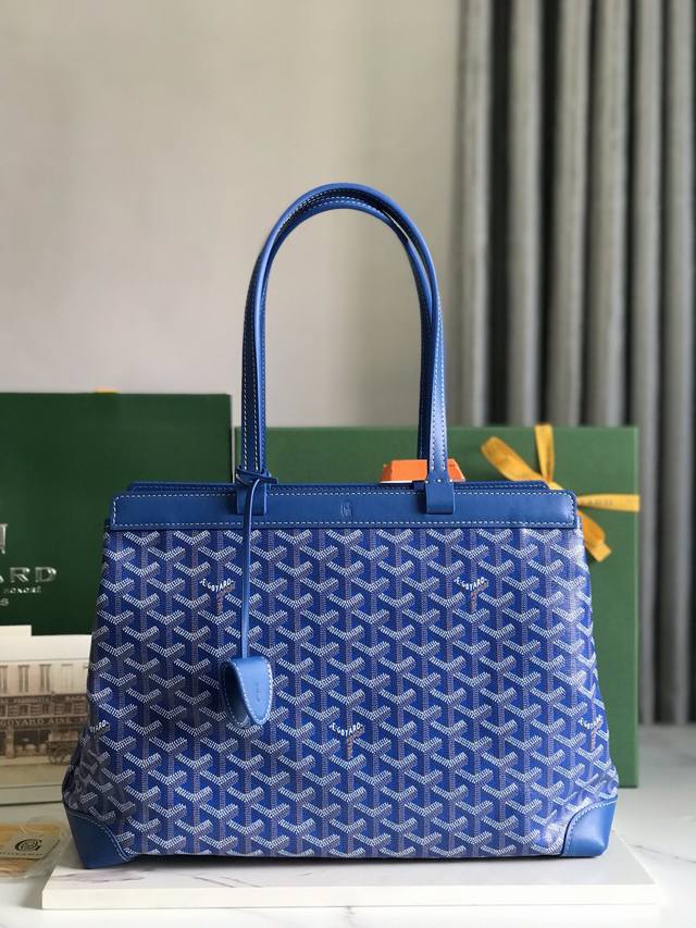 Authentic Goyard Tote Commuter Series Bellechasse Biaude Convertible Bag offers