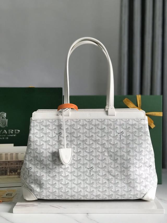 Authentic Goyard Tote Commuter Series Bellechasse Biaude Convertible Bag. This b