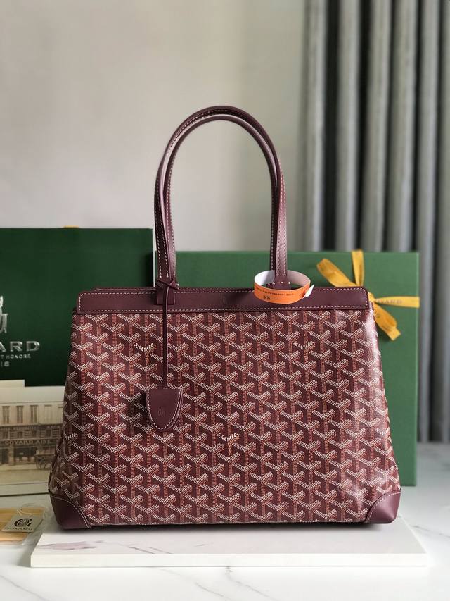 Authentic Goyard Tote Commuter Series Bellechasse Biaude Convertible Bag. This b