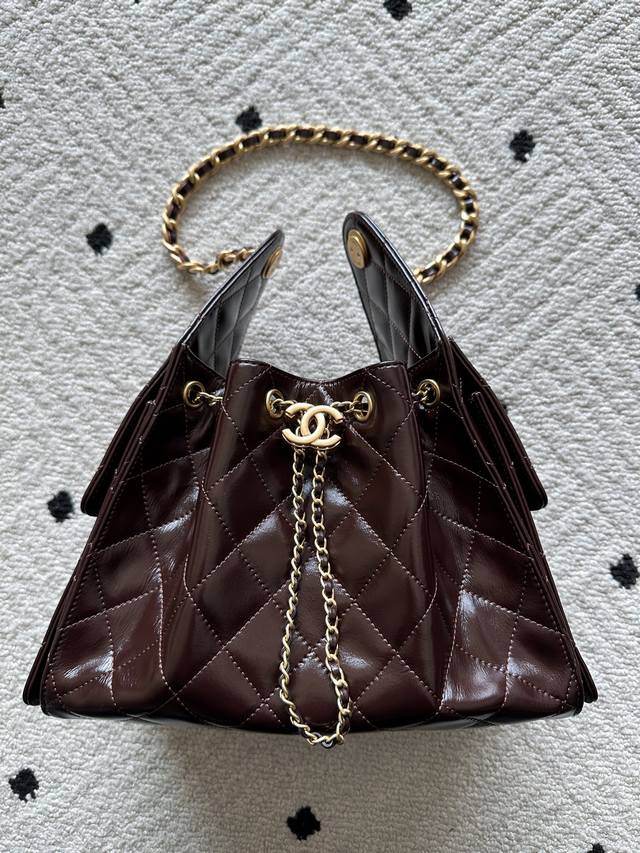 Brand: Chanel Model: As5293 Description: Original quality, a classic piece, at t