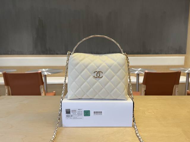 A96143 Chanel 25Ss New Collection Woc Sweet Little Chanel Bag, Super Girly! This