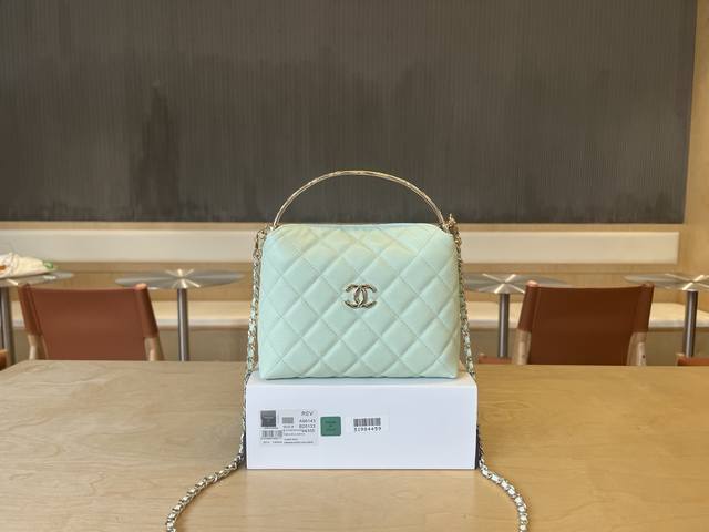 A96143 Chanel 25Ss New Collection WOC Sweet Little Chanel Bag, Super Girly! This