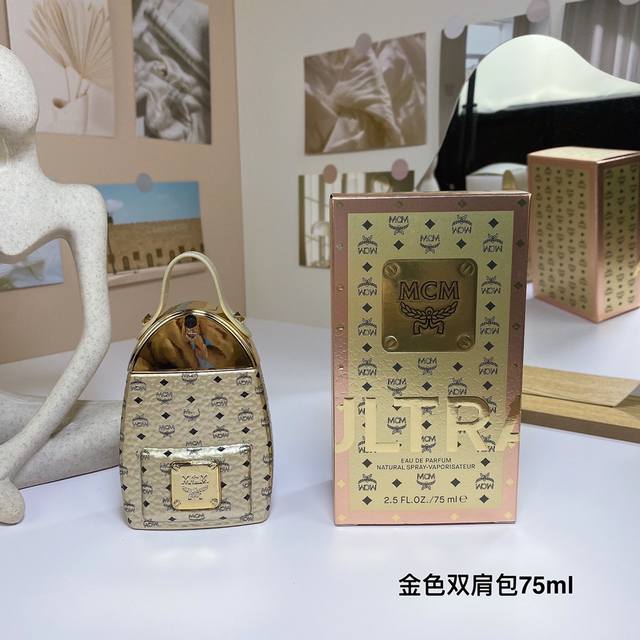 原单品质 Mcm恩思恩 柏林铭耀 金色双肩包 女士浓香水75Ml Mcm Mcm Ultra, 品牌：恩思恩 香调：果香芳香调 前调：粉红胡椒黑加仑苹果 中调：