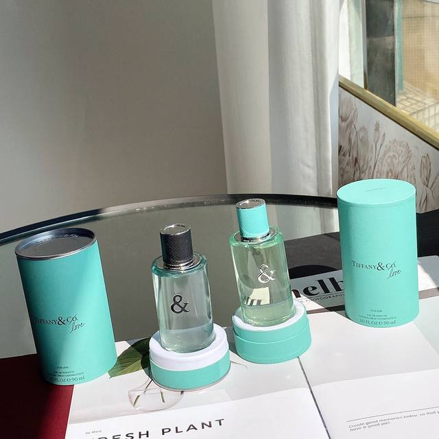 Tiffany's New Century Perfume: Even If You Don't Buy a Wedding Ring, You Must Bu