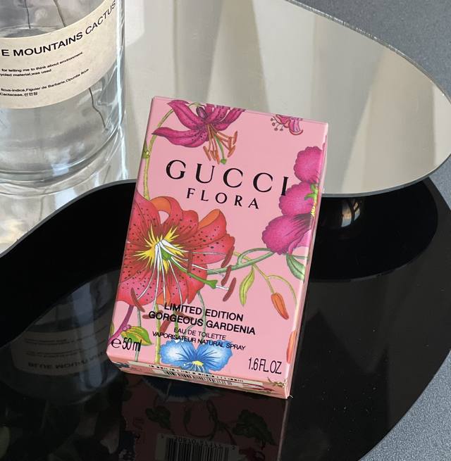 原单品质 送给栀子花女生的一季春天 Gucci Flora 古驰绚丽栀子花女士香水 规格:50Ml Gucci 香氛系列气味灵感来自 Gucci的Floral花