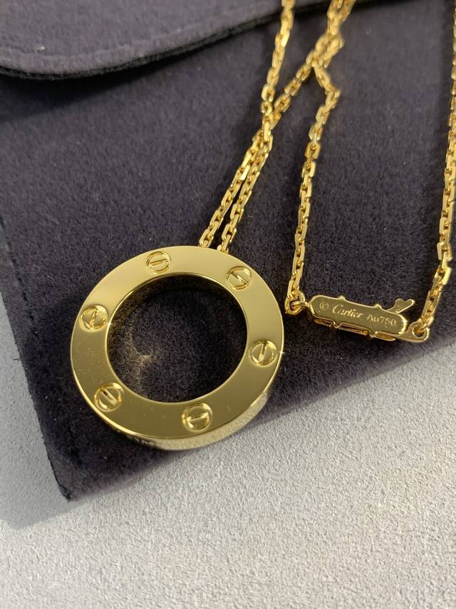 Cartier Love series [colorful R] The Cartier round necklace is very easy to matc