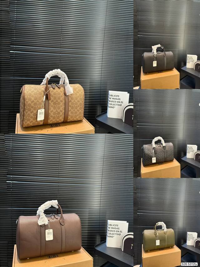 Comes with a box. This Coach bag features a classic and innovative flipped logo