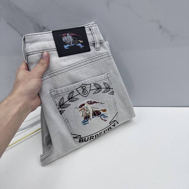 Burberry high-end custom-made 2026 Spring newest washed denim jeans, available i