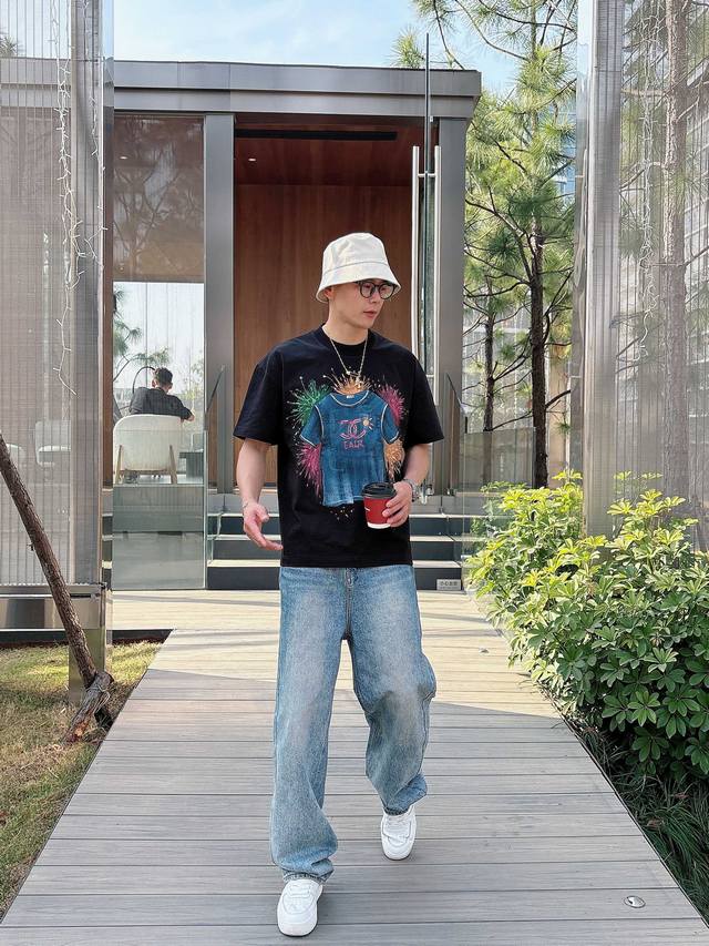 Chanel Summer New Hand-Painted Short-Sleeve T-Shirt! Same style as boutiques, ea