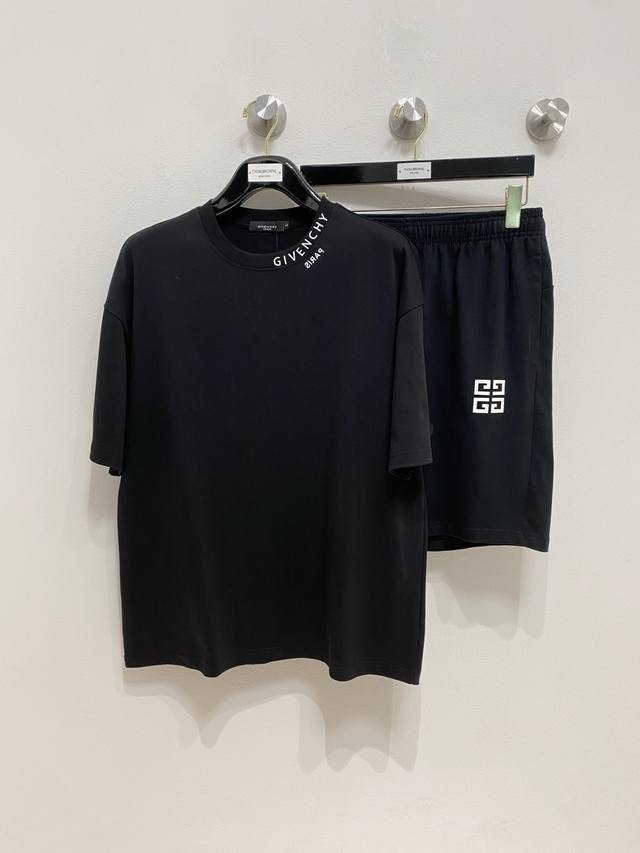 Givenchy high-end custom collar, sleeves, and hem with distressed design, 2026 S