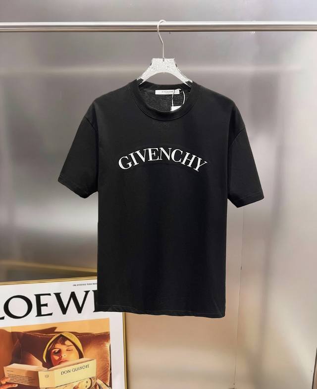Givenchy Gvc26Ss New Short-Sleeve T-Shirt, top-quality version with classic embr