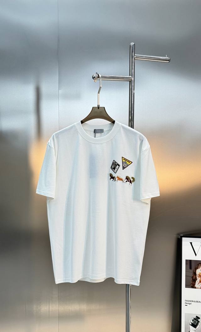 Dior 26S New Embroidered Horse T-Shirt. Unisex Dior garment featuring an embroid