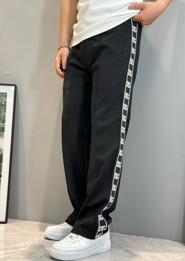 D&G Dolce & Gabbana New Casual Straight Leg Pants. A highly representative new c
