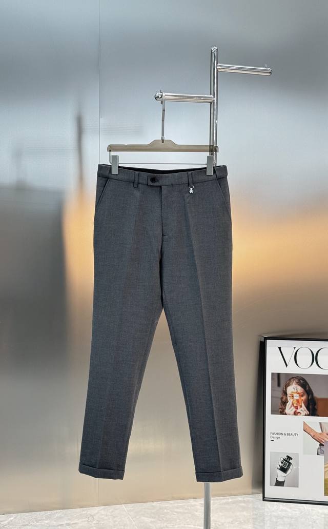 A new Prad men's business suit! A top-tier, high-end ready-to-wear handcrafted s