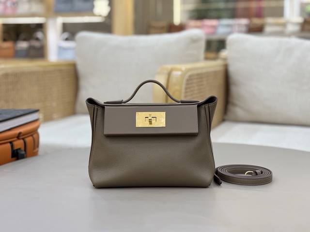 Mini 2424 (21cmImported Evercolor and Swift leather with steel hardware, hand-st